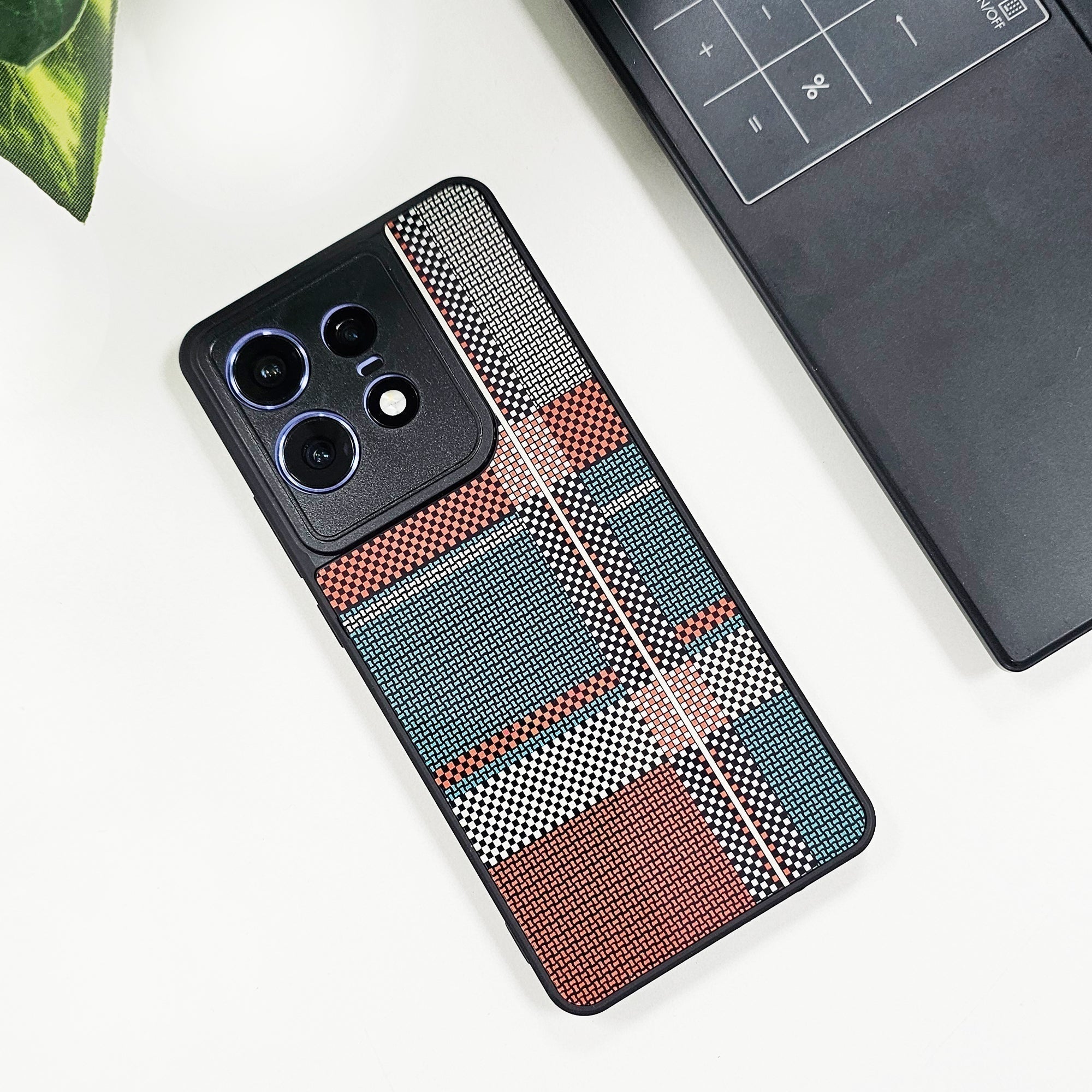 Motorola Edge 50 Pro 5G Luxury Grid Pattern Glass Back Shockproof Case